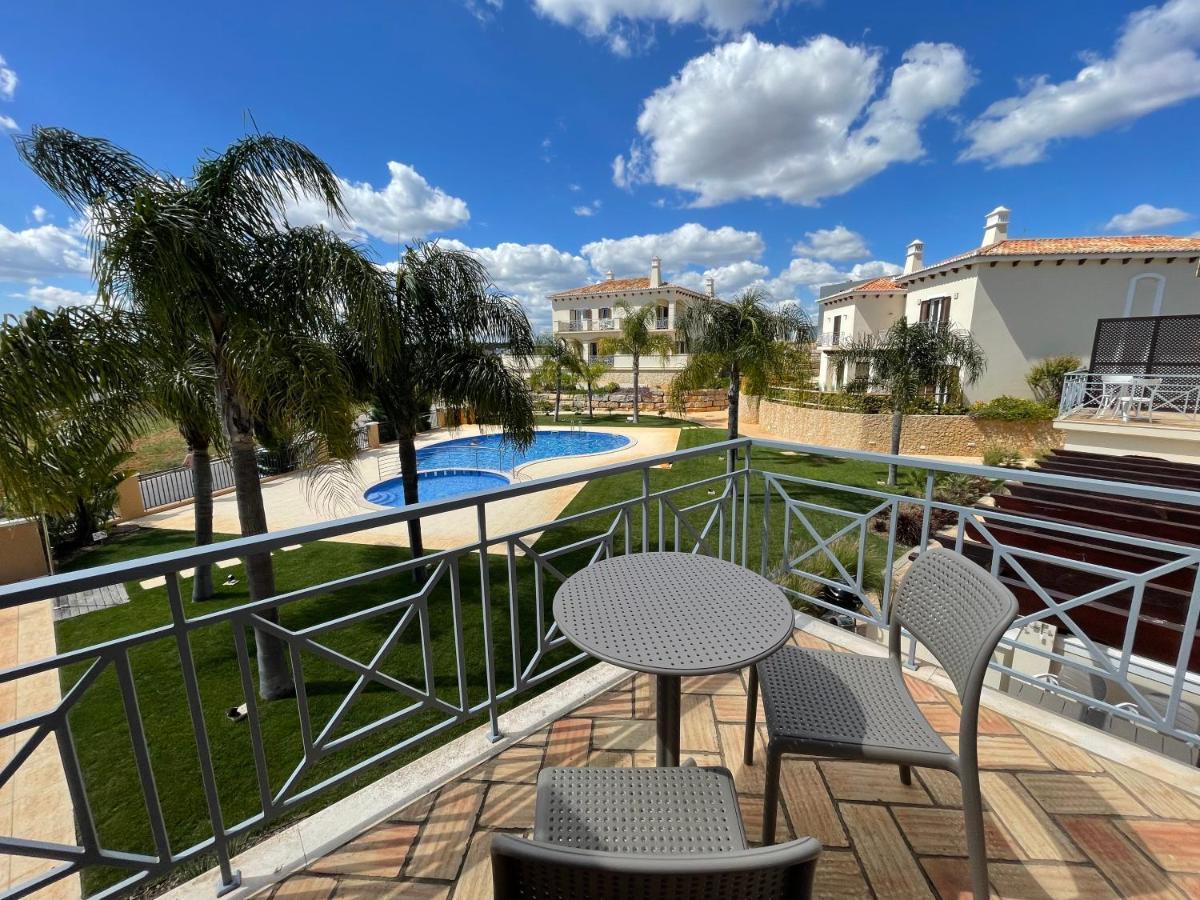 Villa Cascata, 3 Bedroom, Pool, Close To Olhos De Agua Albufeira Exteriör bild