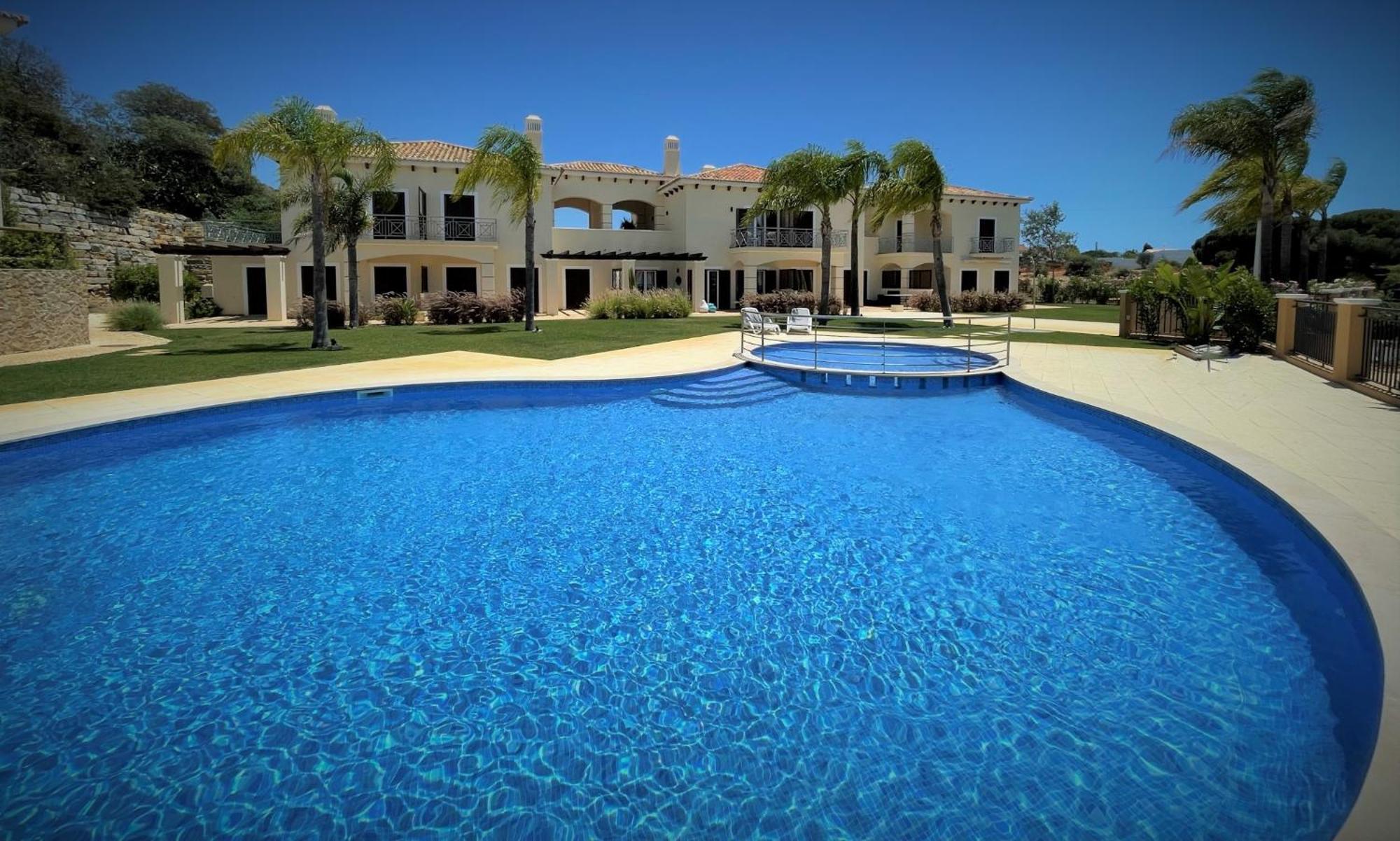 Villa Cascata, 3 Bedroom, Pool, Close To Olhos De Agua Albufeira Exteriör bild